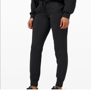 Size 8 Lululemon Ready to Rulu full length joggers